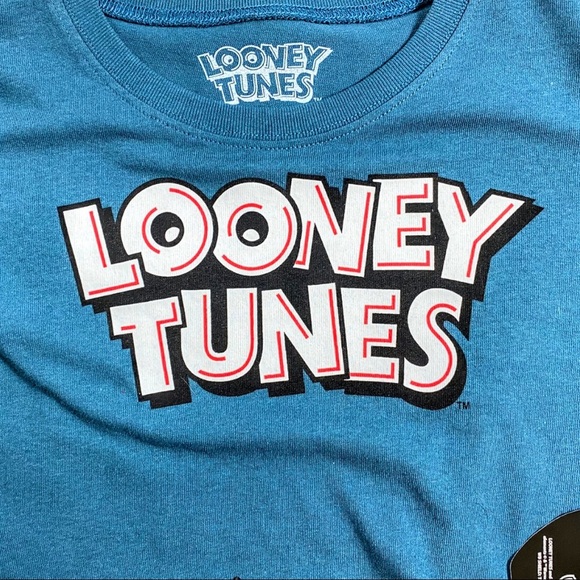 NWT Looney Tunes Long Sleeved Juniors Tee - Picture 10 of 10